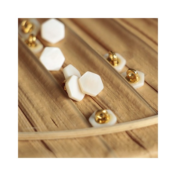 bouton janis blanc hexagonal