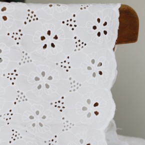 broderie anglaise iphigénie blanche