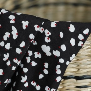 viscose imprimée fleurs noire