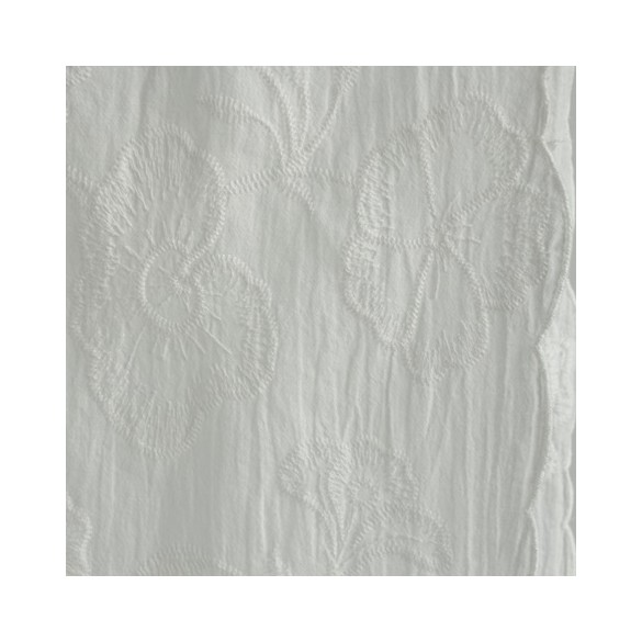 coton brodé écru