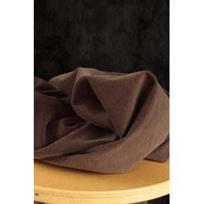 velours brun foncé