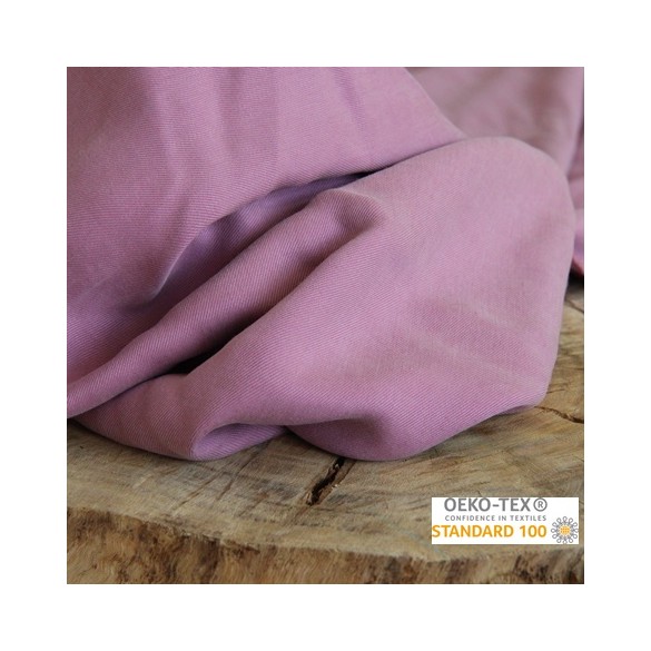 lyocell mauve - un chat sur un fil