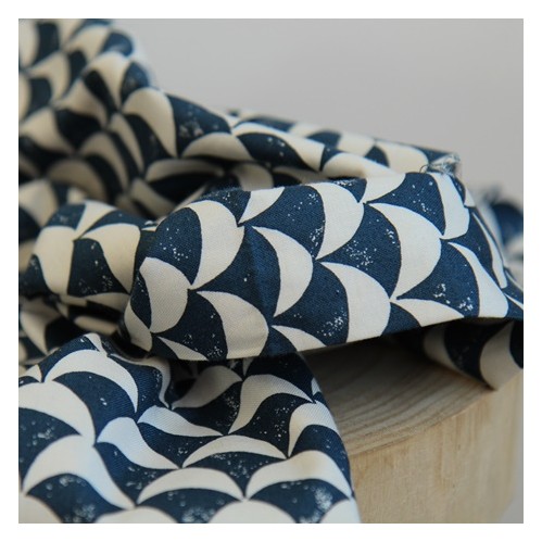 coton imprimé lotta jansdotter - moon blue coton imprimé lotta jansdotter - moon blue