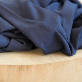 tissu bambou marine - un chat sur un fil
