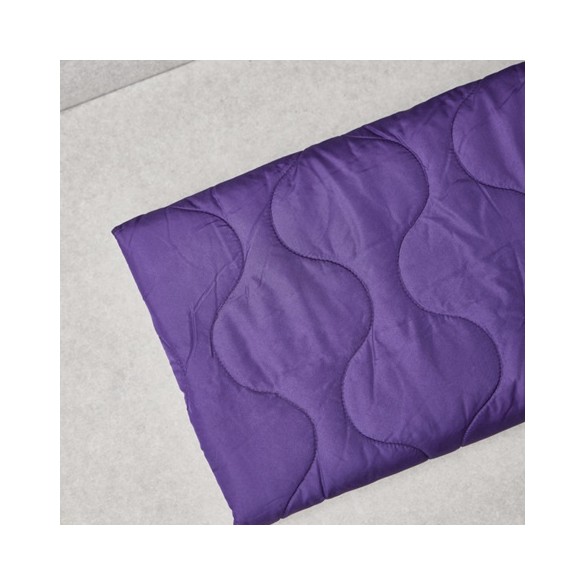 tissu matelassé violet