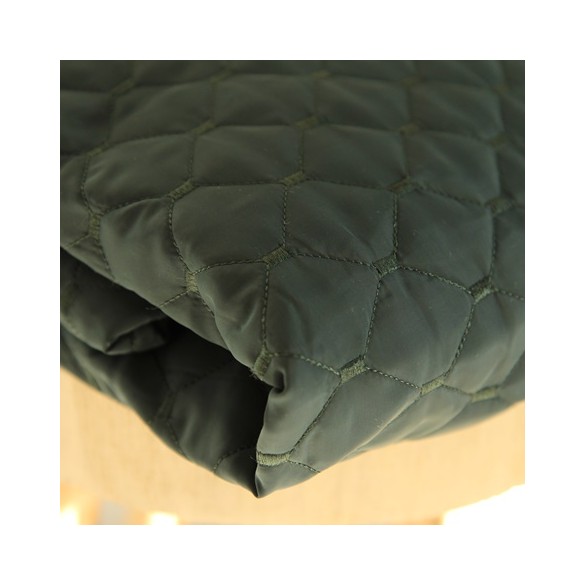 tissu matelassé vert et noir - un chat sur un fil