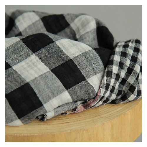 tissu double gaze carreaux/vichy noir et blanc tissu double gaze carreaux/vichy noir et blanc