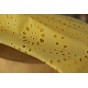 joli coton brodé jaune pâle