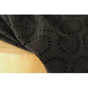 tissu en coton brodé noir - un chat sur un fil