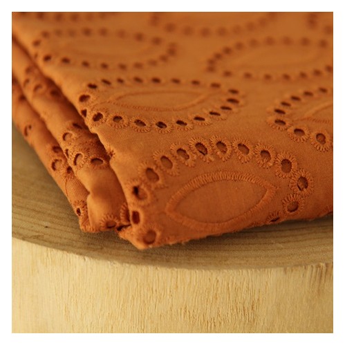 Broderie anglaise - Quiterie caramel Broderie anglaise - Quiterie caramel