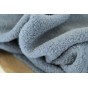 joli tissu en sherpa bleu - un chat sur un fil