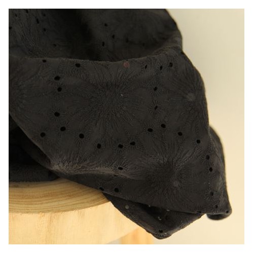 broderie anglaise noire - fleurs broderie anglaise noire - fleurs