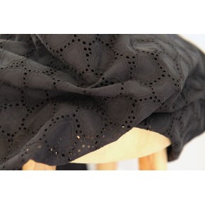 broderie anglaise - noir