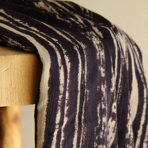 tissu crépon de viscose abstrait