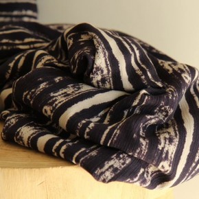 tissu fluide et original