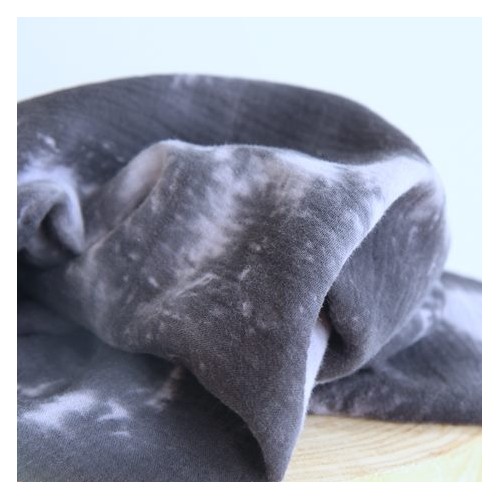 tissu double gaze tie and dye - un chat sur un fil tissu double gaze tie and dye - un chat sur un fil