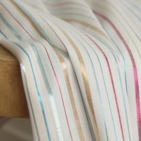 voile de coton rayé - un chat sur un fil