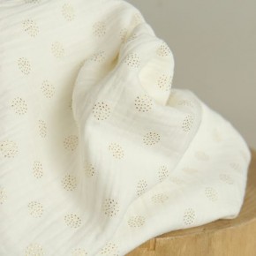 tissu double gaze - un chat sur un fil