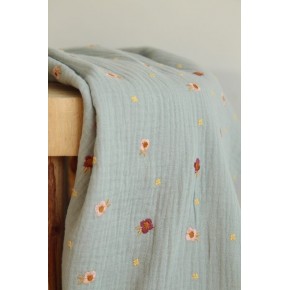 tissu double gaze bleu céladon brodée