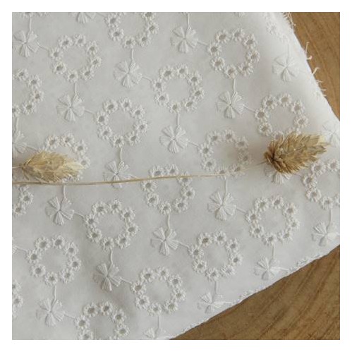 tissu broderie coton - Brunehilde tissu broderie coton - Brunehilde