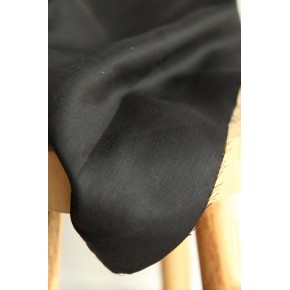 coton et lin noir - un chat sur un fil