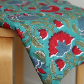 tissu indien block print - un chat sur un fil