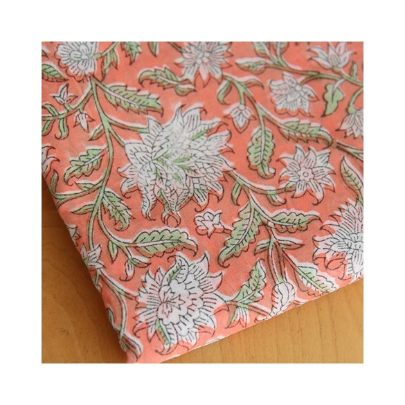 tissu indien block print - un chat sur un fil