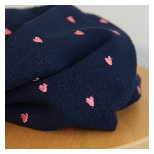 double gaze brodé - coeurs rose double gaze brodé - coeurs rose
