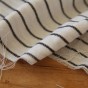 coton rayures - un chat sur un fil