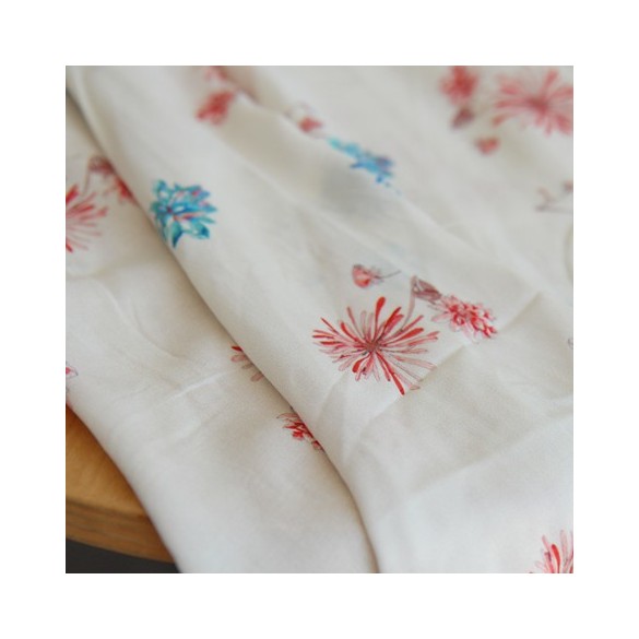 voile de viscose fleurs - un chat sur un fil