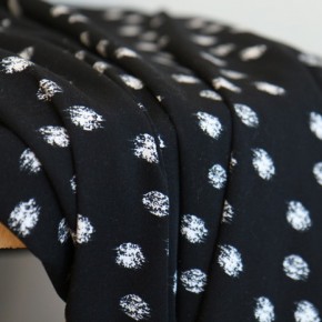 Twill de Viscose dots black écru