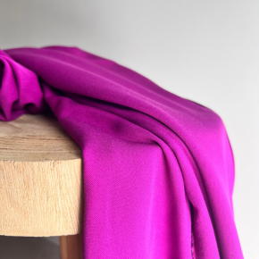tissu cyclamen unie - twill de  viscose