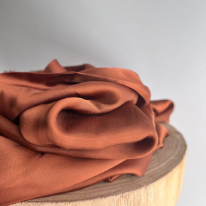 satin de viscose marron doré - un chat sur un fil