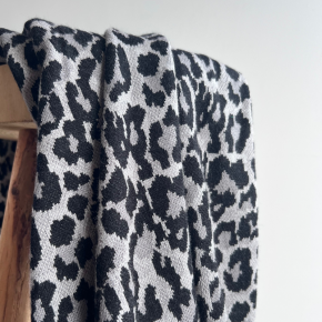 maille tricot léopard - un chat sur un fil