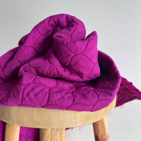 tissu matelassé rose fuchsia - un chat sur un fil