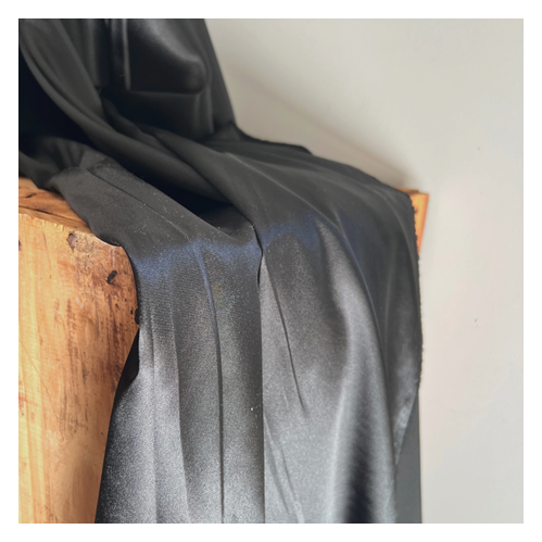 Doublure satinée noir - un chat sur un fil Doublure satinée noir - un chat sur un fil