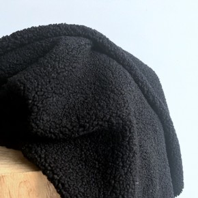 tissu maille bouclette noir - un chat sur un fil