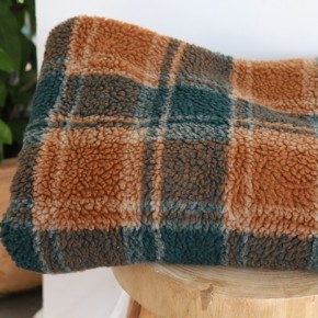 tissu à carreaux pour veste chaude