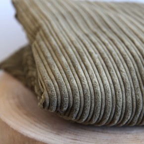 velours côtelé kaki fourrure beige