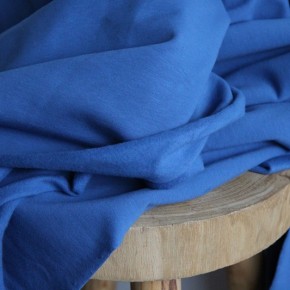TISSU sweat bleu indigo - un chat sur un fil