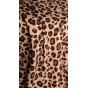 sweat léopard - un chat sur un fil