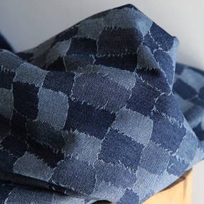 jean patchwork bleu brut - un chat sur un fil