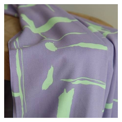 viscose imprimé abstrait - lilas et vert viscose imprimé abstrait - lilas et vert