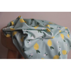 tissu maillot - un chat sur un fil