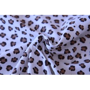 tissu imprimé léopard - un chat sur un fil