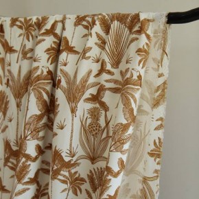 Tissu popeline de viscose motif fleurs camel