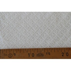 tissu en coton brodé blanc - un chat sur un fil
