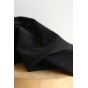 tissu en coton brodé noir - un chat sur un fil