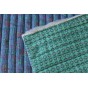 tissu matelassé bleu fleuri - un chat sur un fil