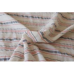 tissu en gaze de coton - un chat sur un fil